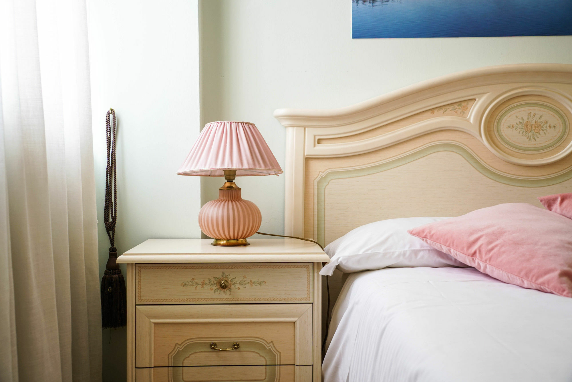 Dreams Apartment *