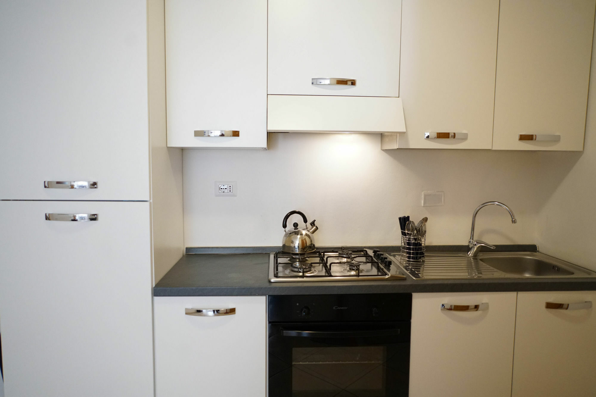 Dreams Apartment